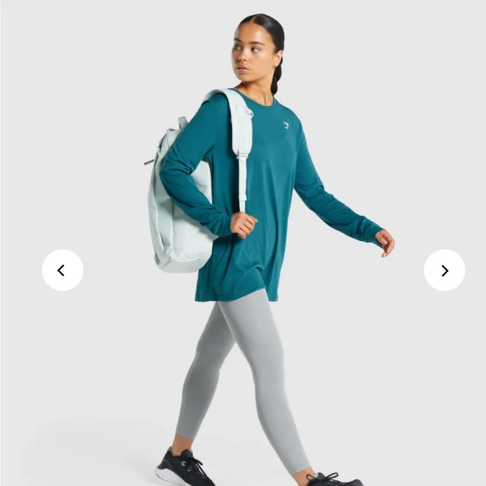 Long sleeve oversized training shirt - Picture 2 of 3